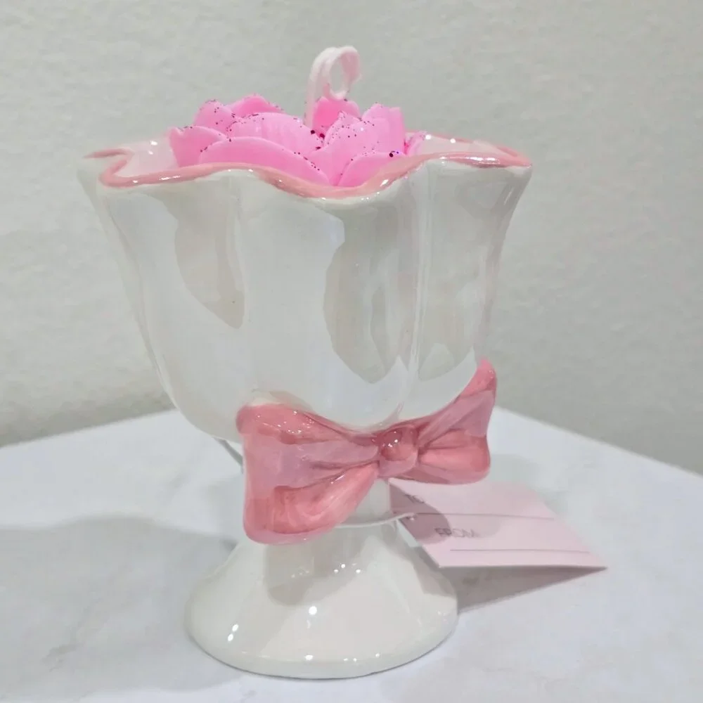 Petal & Pearl ✦ Iridescent Rose Candle ✦ Soy Wax Heart Rose Melt Pink Vessel NWT